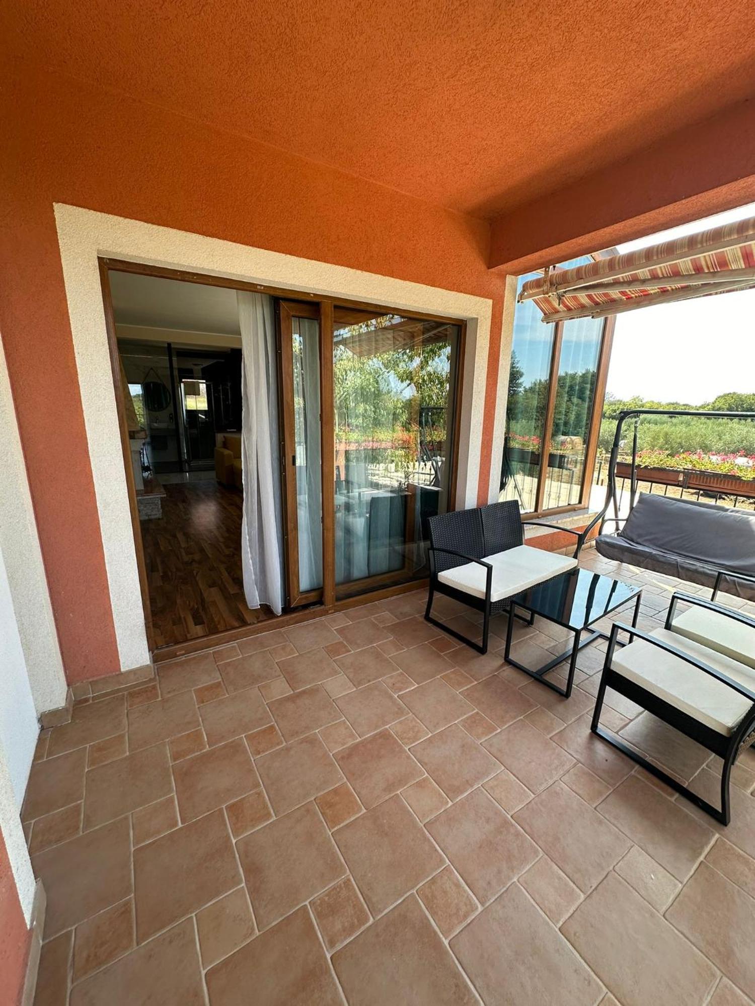 Hotel Natura Vilanija Exterior foto